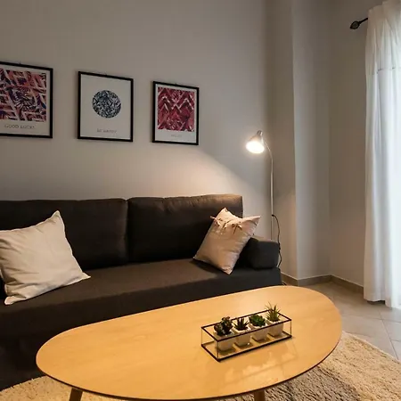 Avra Apartment