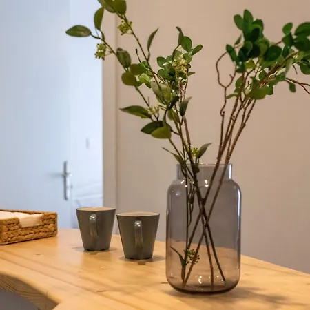 Apartment Avra