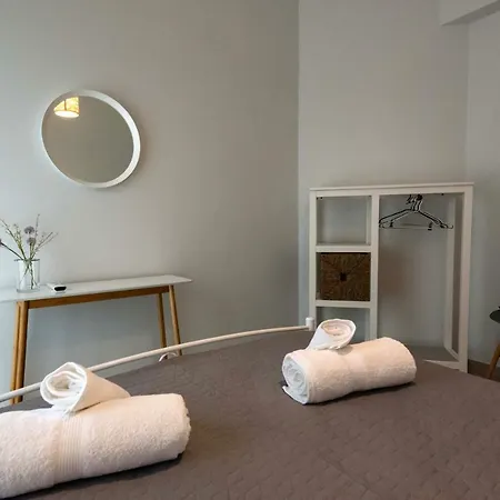Avra Apartment *